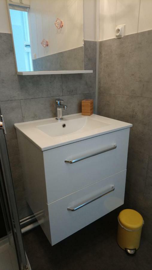 Agreable Appartement Proche Gare Libourne Eksteriør billede